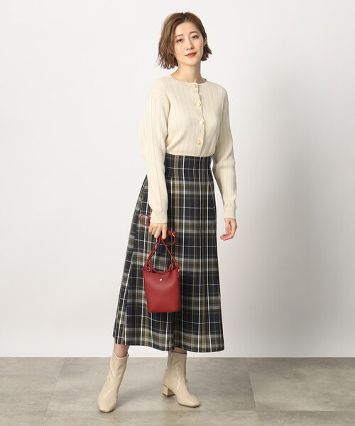 grove(グローブ)の「◆落ち着いたチェック柄がキャッチーなおとなシルエットスカート(スカート・レディース・ネイビー系1/ブラック系1/ベージュ・02/03/01/05/04)」の22枚目の写真