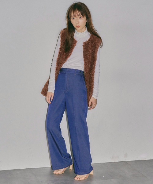 Droite lautreamont(ドロワットロートレアモン)の「【おとなデニム】デニムワイドパンツ≪洗濯機で洗える≫(デニムパンツ・レディース・ネイビー/ブラック・M/S)」の4枚目の写真