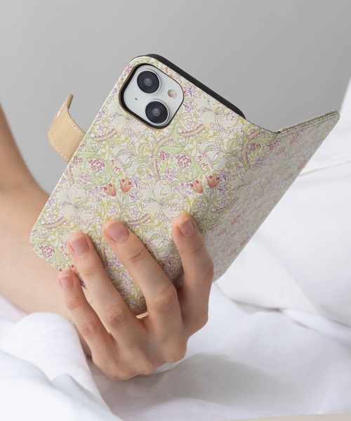 Jubilee(ジュビリー)の「ウィリアムモリス柄 PUレザー 手帳型 iPhoneケース カバー(スマホケース/カバー・レディース・その他3/その他4/その他1/その他2/その他5・iPhone 11/iPhone 14/iPhone 13/iPhone 7/8/SE(第2/第3世代)/iPhone 12/iPhone 15)」の2枚目の写真