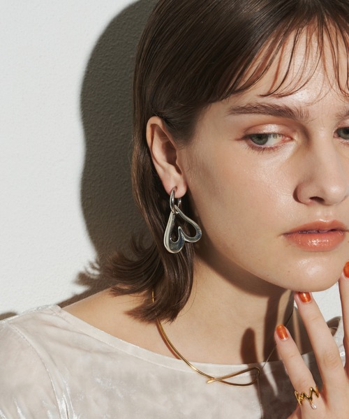 金属アレルギー対応】Heart Asymmetry Pierce/ハートアシンメトリー