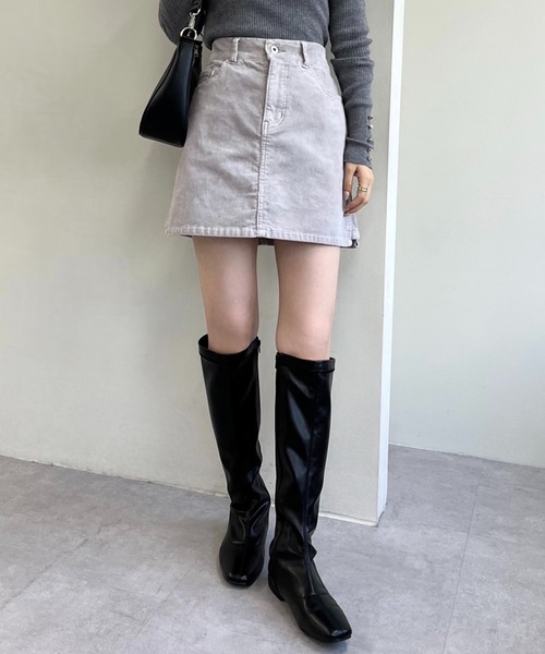 one after another NICE CLAUP(ワンアフターアナザーナイスクラップ)の「NC刺繍コール天台形ミニスカート(スカート・レディース・ライトグレー/ピンク/アイボリー/ネイビー・FREE)」の22枚目の写真