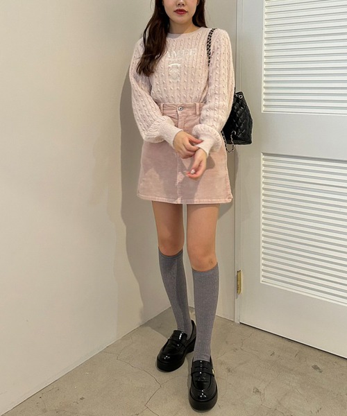 one after another NICE CLAUP(ワンアフターアナザーナイスクラップ)の「NC刺繍コール天台形ミニスカート(スカート・レディース・ライトグレー/ピンク/アイボリー/ネイビー・FREE)」の19枚目の写真