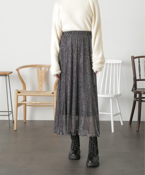 FREE'S MART(フリーズマート)の「ラメプリーツスカート(スカート・レディース・ブラック/ゴールド/シルバー・SMALL/MEDIUM)」の11枚目の写真