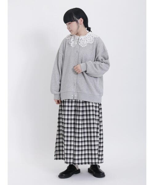 Samansa Mos2（サマンサ モスモス）の「飛び裏毛スナップボタンカーディガン（カーディガン/ボレロ・レディース・キナリ/ブラック/グレー/レッド・F）」の17枚目の写真