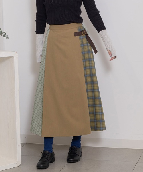 POU DOU DOU（プードゥドゥ）の「切り替えキルト風スカート（スカート・レディース・グリーン/ベージュ/グレー・3）」の4枚目の写真