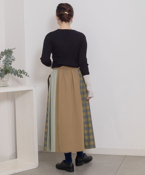 POU DOU DOU（プードゥドゥ）の「切り替えキルト風スカート（スカート・レディース・グリーン/ベージュ/グレー・3）」の10枚目の写真