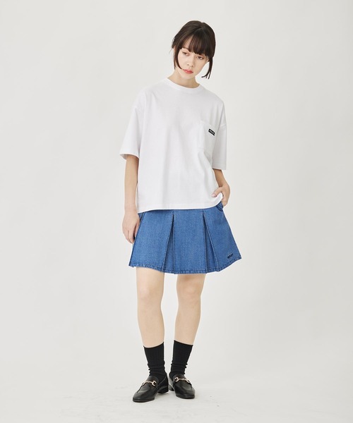MILKFED.（ミルクフェド）の「BOX PLEAT MINI SKIRT（デニムスカート・レディース・ブラック/ライトインディゴブルー・M/S）」の8枚目の写真