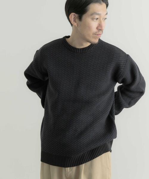 ITEMS URBANRESEARCH（アイテムズ アーバンリサーチ）の「Mウォッシャブル バーズアイ クルーニット（ニット/セーター・メンズ・グレー/ブラック/ネイビー・MEDIUM/LARGE）」の2枚目の写真