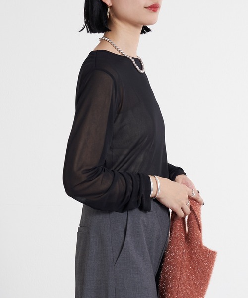 SHENERY（シーナリー）の「シアーカットソー（Tシャツ/カットソー・レディース・オフホワイト/ブラック/グレー/ブラウン・FREE）」の15枚目の写真