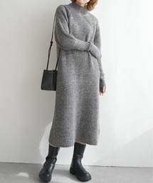 ロングスリーブハイネックニットワンピース