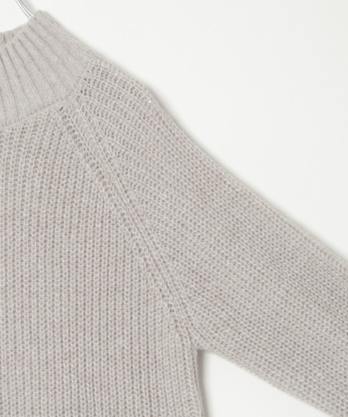 notch.（ノッチ）の「ロングスリーブハイネックニットワンピース（ワンピース・レディース・グレー/チャコールグレー・M）」の13枚目の写真