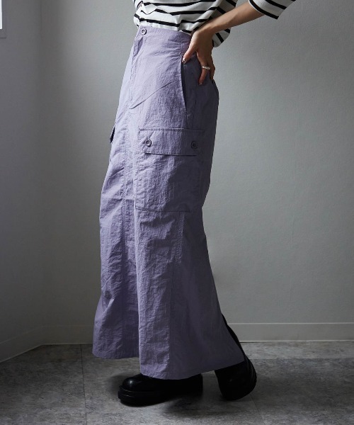 TRIANGLE PALETTE（トライアングルパレット）の「ナイロンカーゴスカート（スカート・レディース・ブルー/ブラック/カーキ/パープル・FREE）」の4枚目の写真