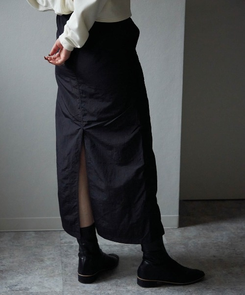 TRIANGLE PALETTE（トライアングルパレット）の「ナイロンカーゴスカート（スカート・レディース・ブルー/ブラック/カーキ/パープル・FREE）」の7枚目の写真