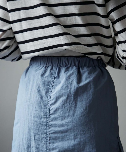 TRIANGLE PALETTE（トライアングルパレット）の「ナイロンカーゴスカート（スカート・レディース・ブルー/ブラック/カーキ/パープル・FREE）」の17枚目の写真