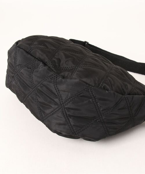 TONE SELECT GOODS（トーンセレクトグッズ）の「【float】キルティング ショルダーバッグ（ショルダーバッグ・レディース・ブラック/アイボリー・FREE）」の8枚目の写真