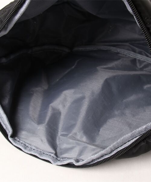 TONE SELECT GOODS（トーンセレクトグッズ）の「【float】キルティング ショルダーバッグ（ショルダーバッグ・レディース・ブラック/アイボリー・FREE）」の9枚目の写真