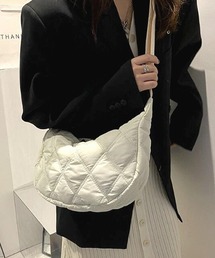 【float】キルティング ショルダーバッグ