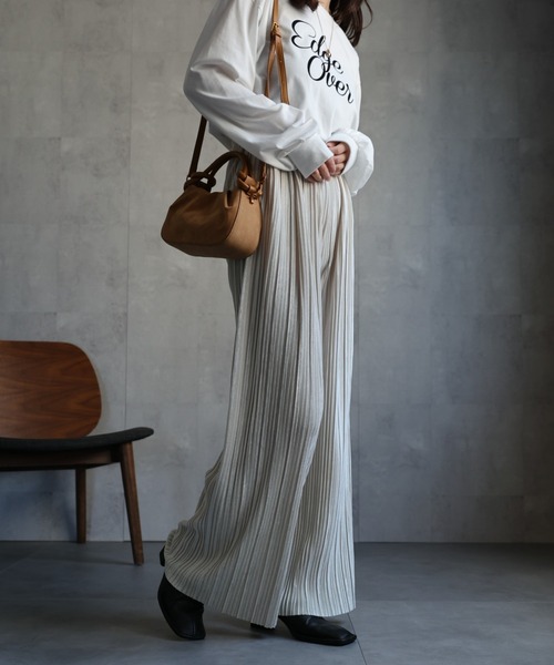 ap retro（アプレトロ）の「【選べる】プリーツイージーパンツ / ベロア / メタリック（その他パンツ・レディース・シルバー/ブラック/ゴールド/アイボリー/ブルー/ブラウン/ブラック系その他・FREE）」の18枚目の写真