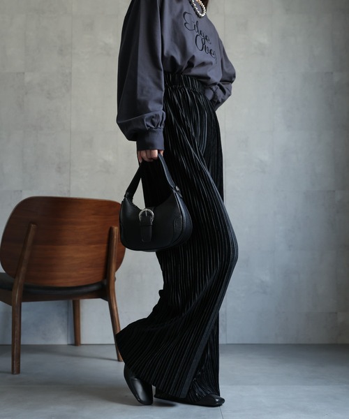 ap retro（アプレトロ）の「【選べる】プリーツイージーパンツ / ベロア / メタリック（その他パンツ・レディース・シルバー/ブラック/ゴールド/アイボリー/ブルー/ブラウン/ブラック系その他・FREE）」の11枚目の写真