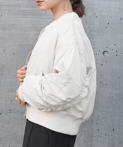 tiptop（ティップトップ）の「中綿ショート丈MA-1（MA-1・レディース・カーキ/ブラック/アイボリー・FREE）」の9枚目の写真