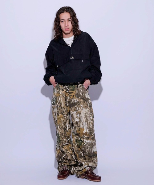 re_k by JUNRED（レクバイジュンレッド）の「re_k by JUNRED / オーバーワイドカーゴパンツ（カーゴパンツ・メンズ・ブラック/ホワイト/グリーン系その他2・L/S/M）」の11枚目の写真