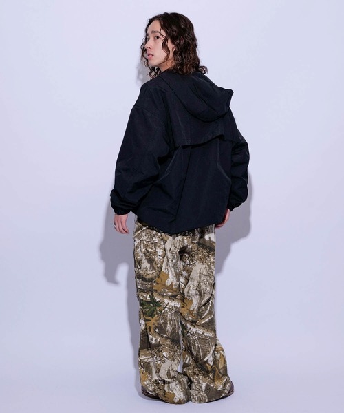 re_k by JUNRED（レクバイジュンレッド）の「re_k by JUNRED / オーバーワイドカーゴパンツ（カーゴパンツ・メンズ・ブラック/ホワイト/グリーン系その他2・L/S/M）」の12枚目の写真