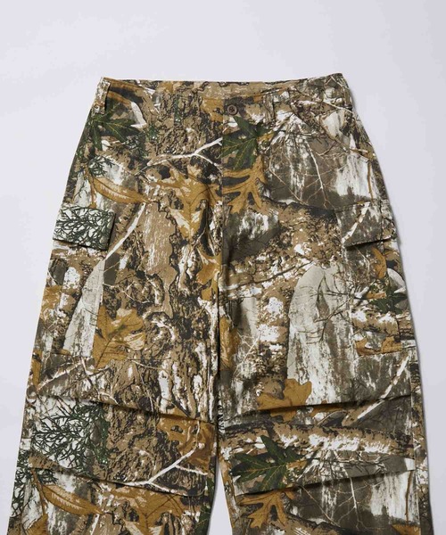 re_k by JUNRED（レクバイジュンレッド）の「re_k by JUNRED / オーバーワイドカーゴパンツ（カーゴパンツ・メンズ・ブラック/ホワイト/グリーン系その他2・L/S/M）」の20枚目の写真