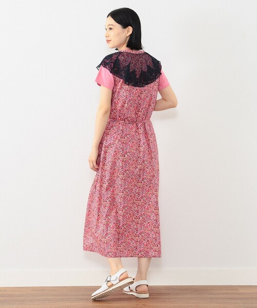 BEAMS BOY(ビームスボーイ)の「BEAMS BOY / リバティ ベルト ノースリーブ ワンピース(ワンピース・レディース・ピンク/ブラック・ONE SIZE)」の4枚目の写真