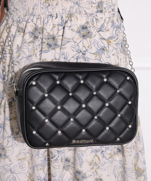 ★DaTuRa★ダチュラ★バックジュエルストーン★パール付★Gジャン★新品★ セール】ショルダーバッグ ビジュー パール キルティング ナッツ