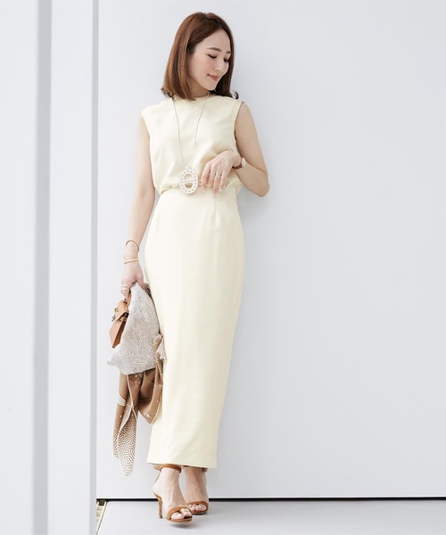 UR'S（ユアーズ）の「サテン切替ノースリーブトップス（タンクトップ・レディース・アイボリー/ブラック/グリーン・M/L/S）」の5枚目の写真