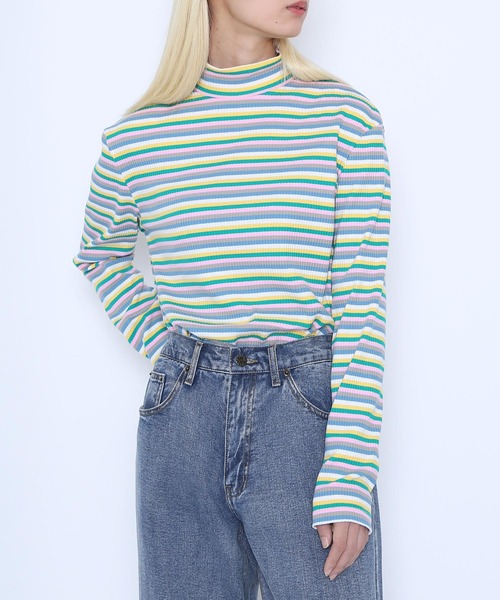 PUNYUS（プニュズ）の「マルチボーダーハイネックトップス（Tシャツ/カットソー・レディース・グリーン/ネイビー/パープル・1/2/3/4）」の11枚目の写真