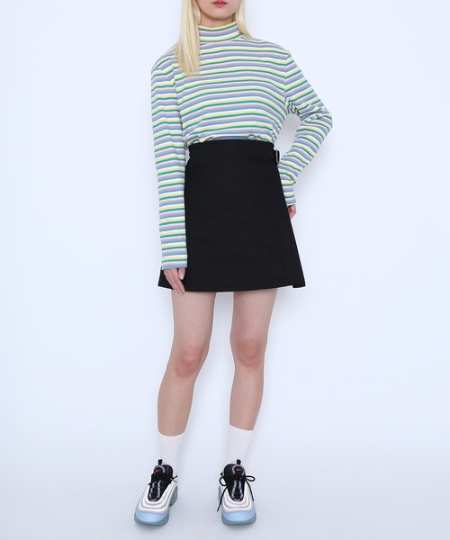 PUNYUS（プニュズ）の「マルチボーダーハイネックトップス（Tシャツ/カットソー・レディース・グリーン/ネイビー/パープル・1/2/3/4）」の9枚目の写真