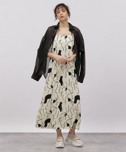 LAKOLE（ラコレ）の「幾何モチーフキャミワンピース / 112093（ワンピース・レディース・ブルー系/アイボリー系2/ダークネイビー・SMALL/MEDIUM）」の2枚目の写真