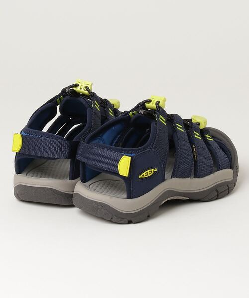KEEN（キーン）の「NEWPORT BOUNDLESS / ニューポート バウンドレス / キッズ サンダル（サンダル・キッズ・ネイビー・20cm/21cm/22cm/22.5cm/23.5cm）」の2枚目の写真
