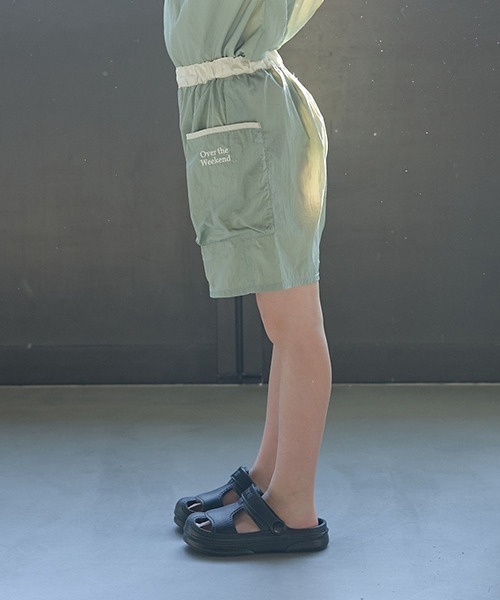 b・ROOM（ビールーム）の「イージーカーゴナイロン4分丈パンツ（その他パンツ・キッズ・ラベンダー/ライトグリーン/ライトカーキ/ネイビー・150cm/130cm/110cm/120cm/140cm/100cm）」の15枚目の写真