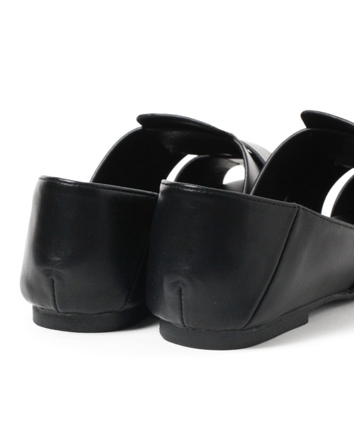 saloon（サルーン）の「SALOON(サルーン)/　グルカ　サンダル（サンダル・レディース・オフホワイト/ブラック/ベージュ・MEDIUM/LARGE/SMALL）」の16枚目の写真