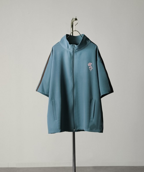 NILWAY（ニルウェイ）の「花刺繍配色ライン半袖 トラックジャケット（ジャージ・メンズ・ネイビー/ライトグレー/アイボリー/ライトブルー/チャコールグレー・MEDIUM/LARGE）」の4枚目の写真