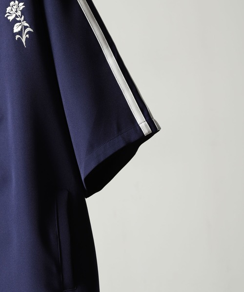 NILWAY（ニルウェイ）の「花刺繍配色ライン半袖 トラックジャケット（ジャージ・メンズ・ネイビー/ライトグレー/アイボリー/ライトブルー/チャコールグレー・MEDIUM/LARGE）」の9枚目の写真