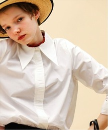 COUPE LE COEUR | プラケットピンタックビッグカラーシャツ/fint　フィント(シャツ/ブラウス)