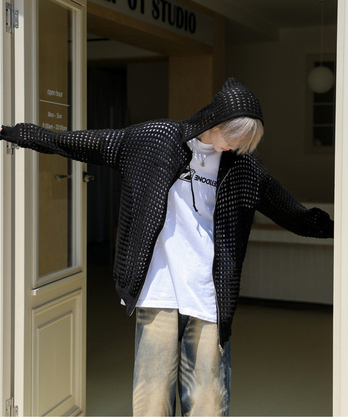 neos(ネオス)の「【neos】ルーズシルエット シアー メッシュ ジップアップ ニット パーカー(パーカー・メンズ・ブラック/アイボリー・MEDIUM/X-LARGE/LARGE)」の11枚目の写真