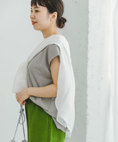 ITEMS URBANRESEARCH（アイテムズ アーバンリサーチ）の「クルーネックボーダーノースリーブTシャツ（Tシャツ/カットソー・レディース・その他1/ブラック系その他/ブラウン系その他・FREE）」の20枚目の写真