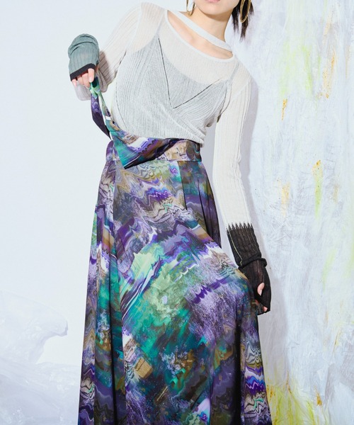 Ezick ANNONIM（エジックアノニム）の「Nuance paint ワンショルフレアスカート（スカート・レディース・ブラウン系その他/ブルー系その他・FREE）」の3枚目の写真