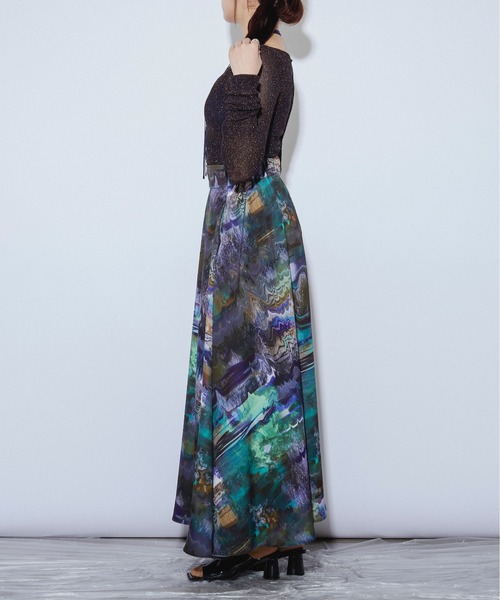 Ezick ANNONIM（エジックアノニム）の「Nuance paint ワンショルフレアスカート（スカート・レディース・ブラウン系その他/ブルー系その他・FREE）」の9枚目の写真