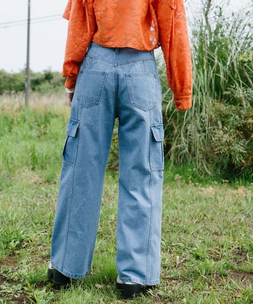 archives（アルシーヴ）の「ベイカーカーゴワイドデニム（デニムパンツ・レディース・サックスブルー/グレー・MEDIUM/SMALL）」の6枚目の写真