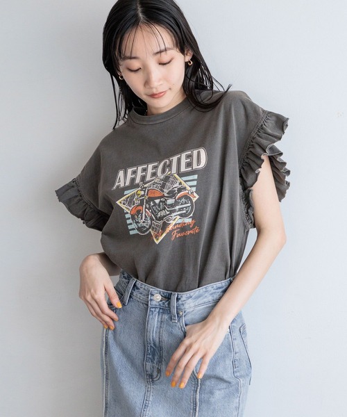 LOWRYS FARM（ローリーズファーム）の「リメイクソデフリルＴＳＳ 127828（Tシャツ/カットソー・レディース・チャコールグレー/アイボリー/オレンジ・FREE）」の10枚目の写真