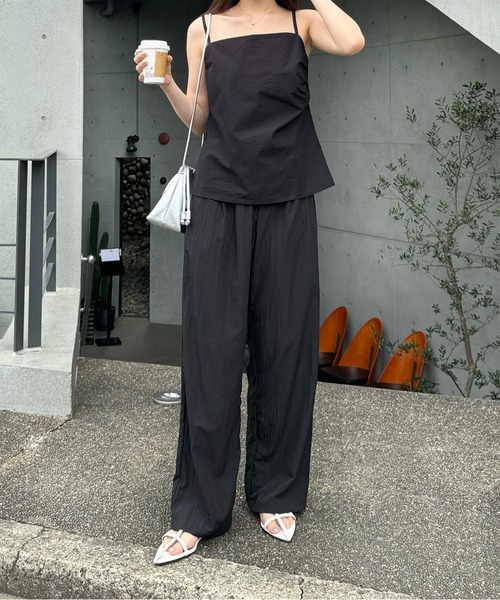 LE MORE(リモア)の「ナイロンタックワイドパンツ(その他パンツ・レディース・ブラック/チャコール/アイボリー・FREE)」の13枚目の写真