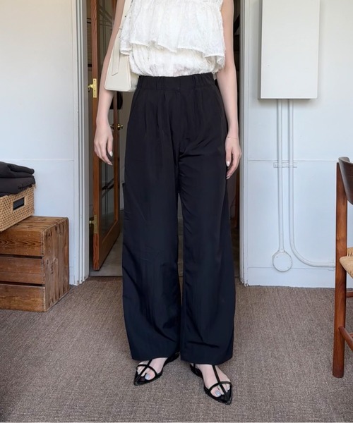 LE MORE(リモア)の「ナイロンタックワイドパンツ(その他パンツ・レディース・ブラック/チャコール/アイボリー・FREE)」の14枚目の写真