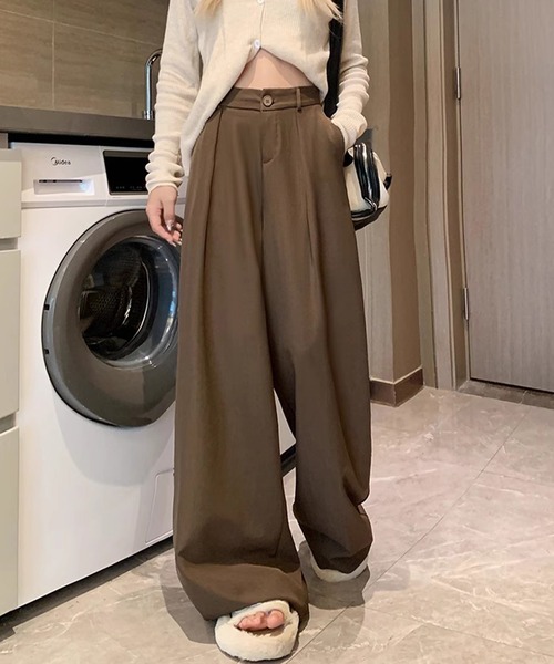 IRADOWL(アイラドール)の「ハイウエストタックデザインロングパンツ(スラックス・レディース・ブラック/ボルドー/モカ・LARGE/MEDIUM/SMALL)」の12枚目の写真