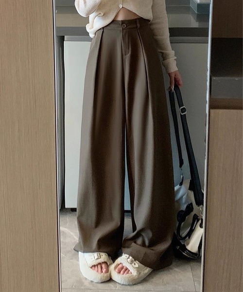 IRADOWL(アイラドール)の「ハイウエストタックデザインロングパンツ(スラックス・レディース・ブラック/ボルドー/モカ・LARGE/MEDIUM/SMALL)」の15枚目の写真