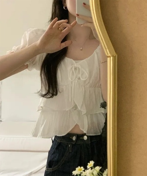 by muni:r（バイ ムニール）の「【新色追加】ラブリーラッフルパフブラウス（シャツ/ブラウス・レディース・ブラック/ホワイト/ピンク・FREE）」の4枚目の写真